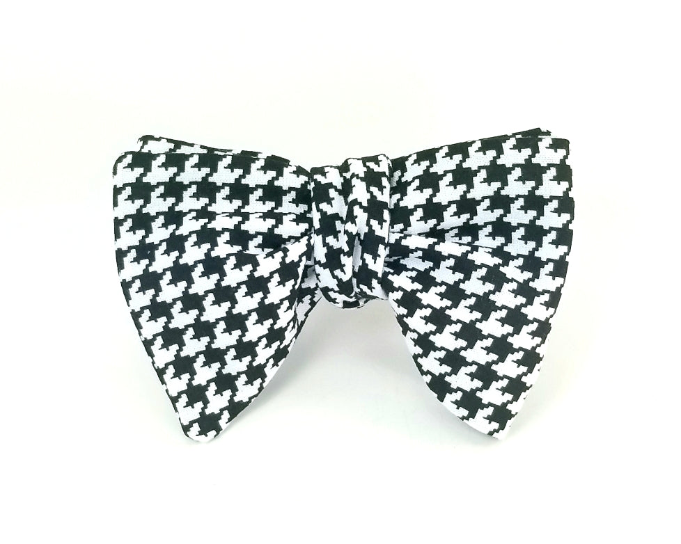 The Winston Grand Houndstooth