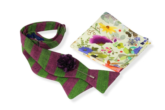 Bordeaux Big Stripe Bow Tie, Pocket Square and Lapel Pin Set