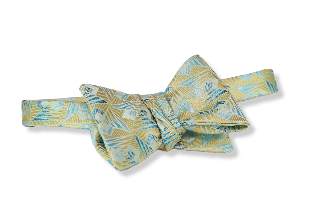Cuvilly Woven Silk Bow Tie