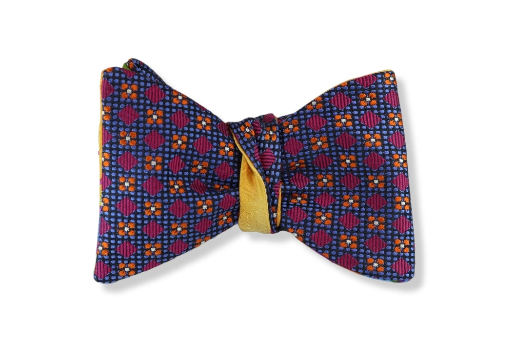 Gundry Reversible Butterfly Bow Tie