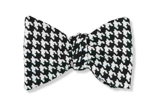 Mac Authur Hounds Tooth Butterfly Bow Tie